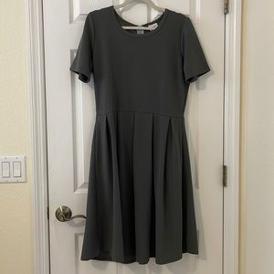 LuLaRoe Amelia Short Sleeve Fit And Flair Textured Gray Skater Dress 2XL